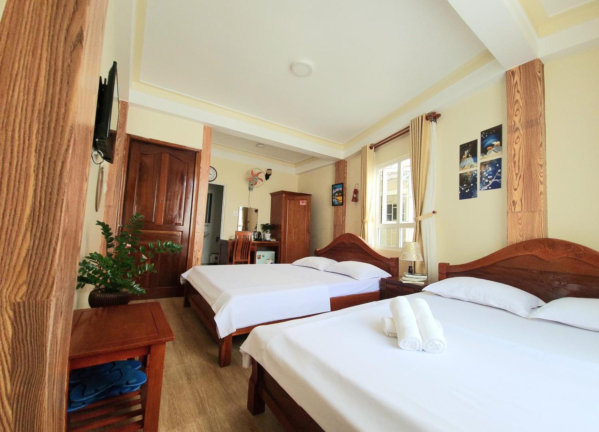 Binh Dao Hotel - Khach San Ngay Trung Tam Gia Re Da Lat Buitenkant foto