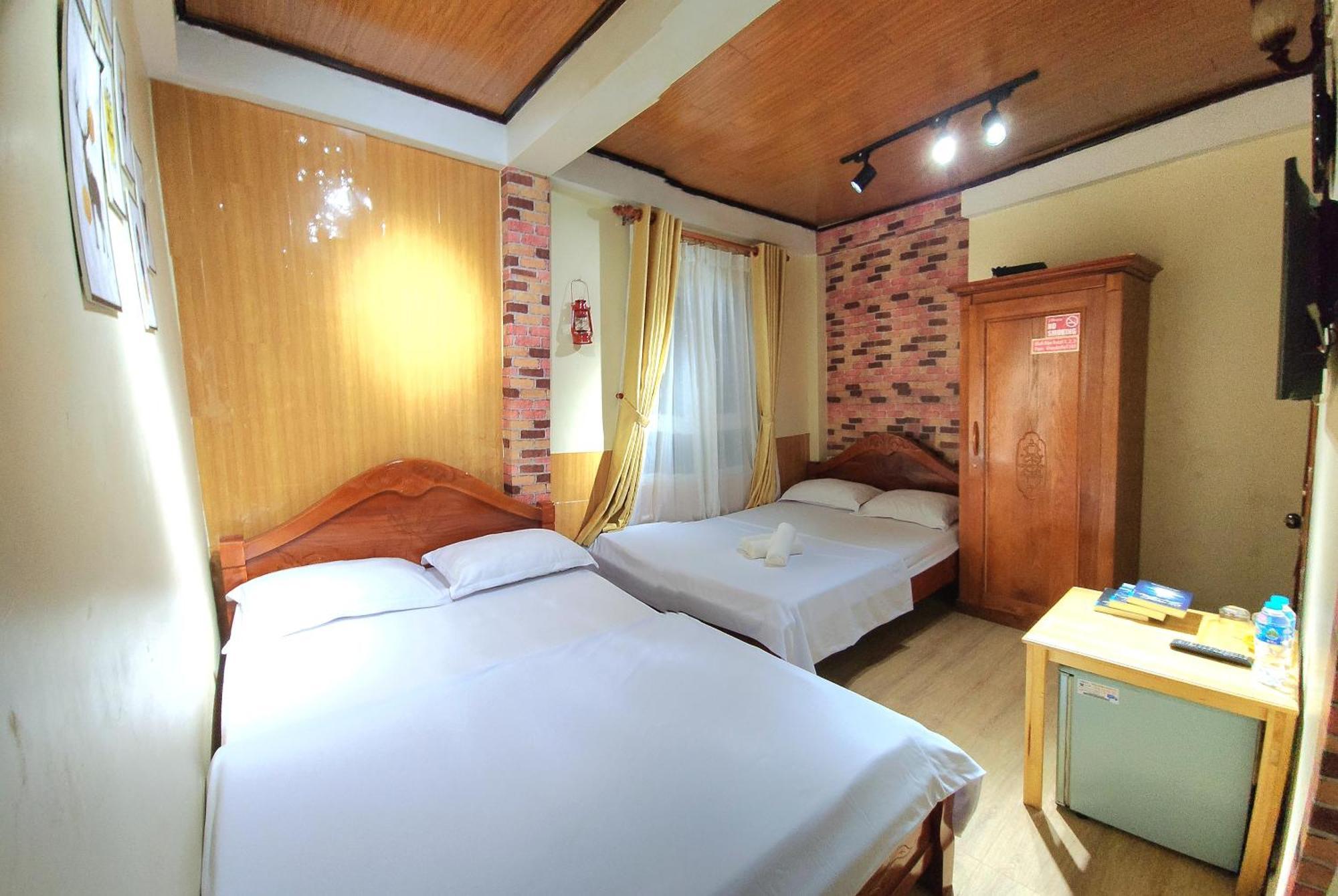 Binh Dao Hotel - Khach San Ngay Trung Tam Gia Re Da Lat Buitenkant foto