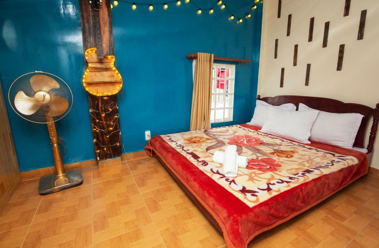 Binh Dao Hotel - Khach San Ngay Trung Tam Gia Re Da Lat Buitenkant foto